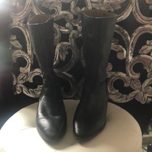 Calf high flat boots